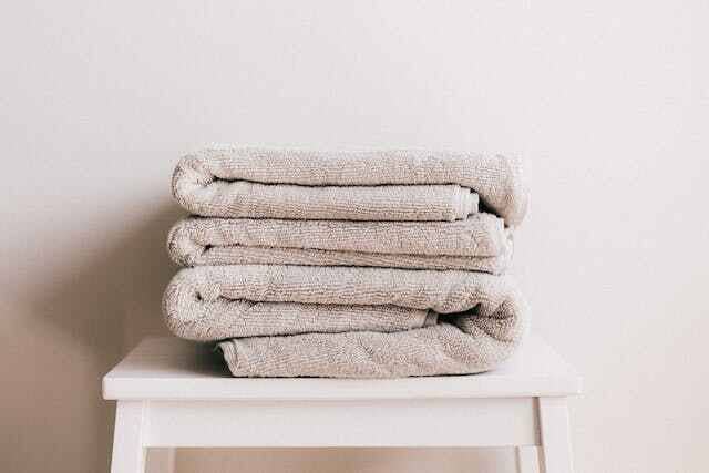 Dry Towel to dry clothes in winter
